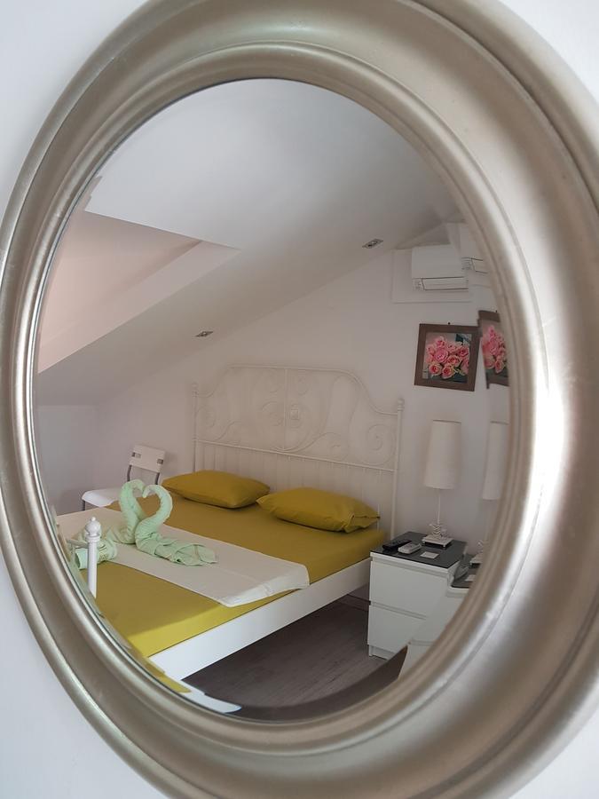 Anthia House Lägenhet Sarti Exteriör bild
